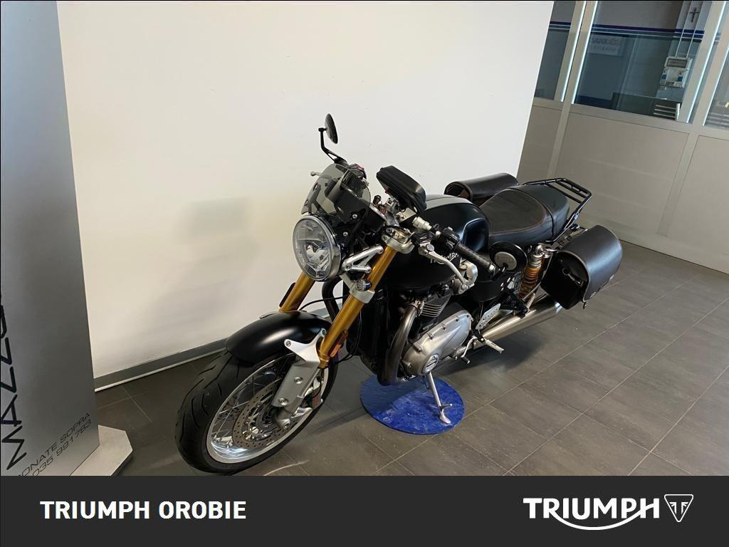 TRIUMPH Thruxton 1200 R