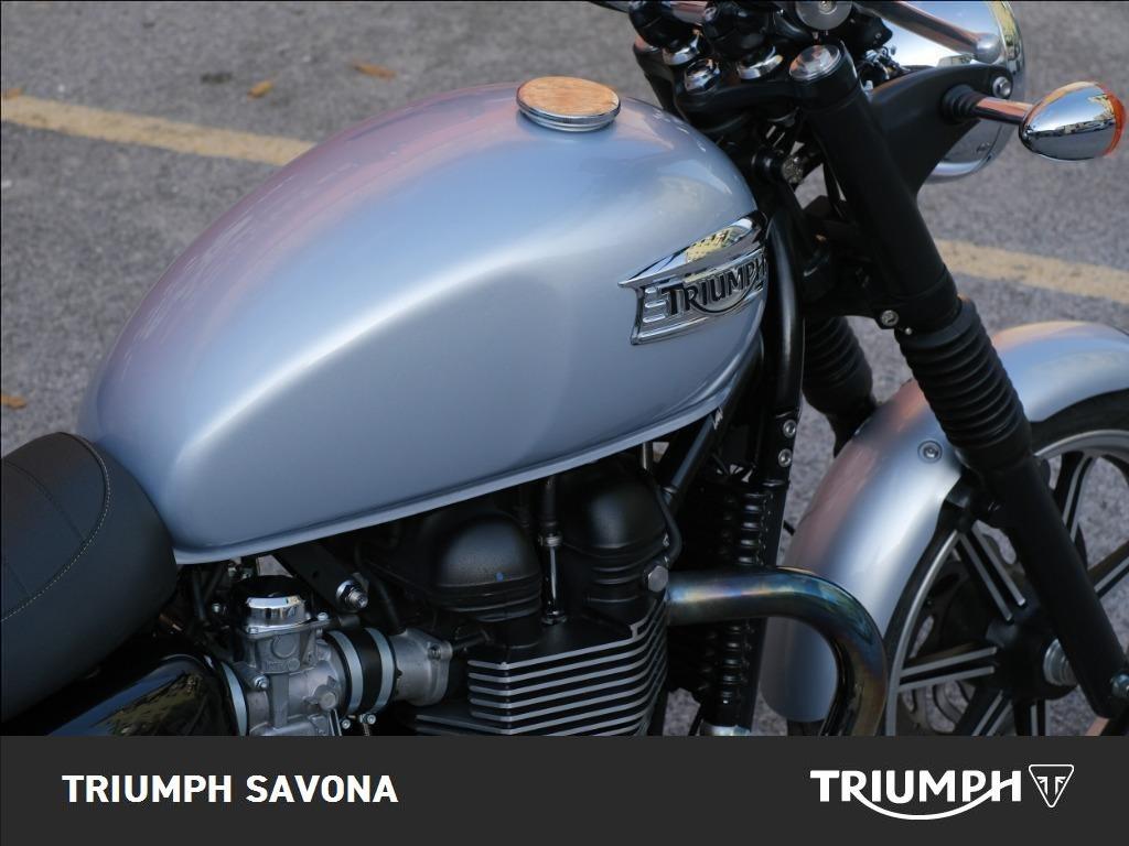 TRIUMPH Bonneville 865 