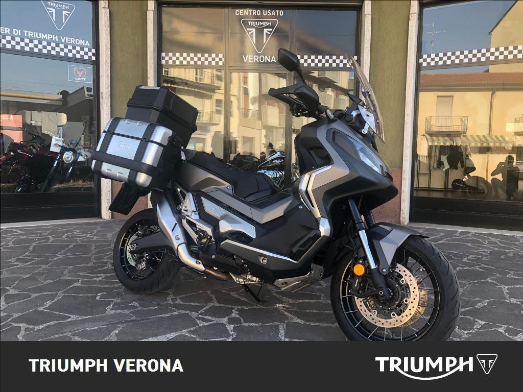 HONDA X-ADV 750 DCT Abs