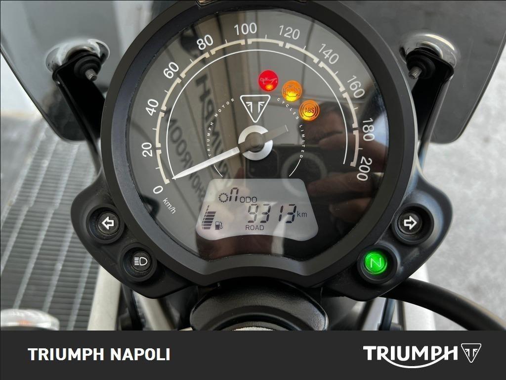 TRIUMPH Street Scrambler 900 