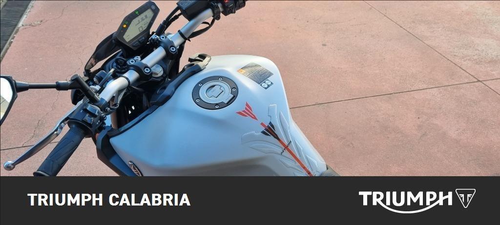 YAMAHA MT-09 850 Abs