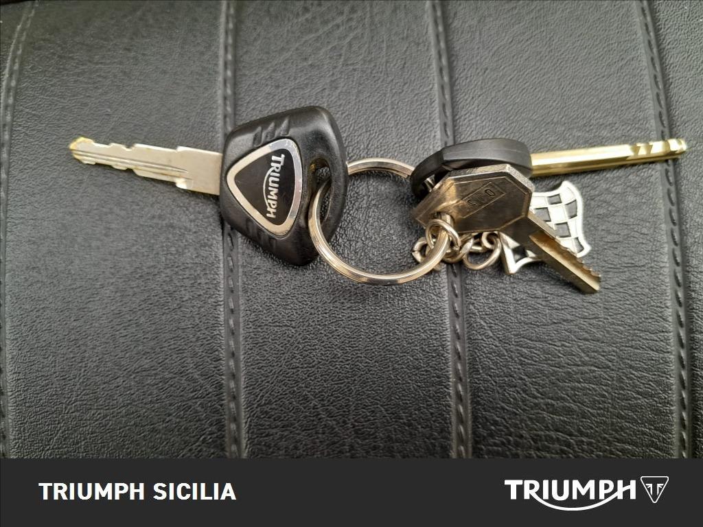 TRIUMPH Bonneville 865 T100 SE