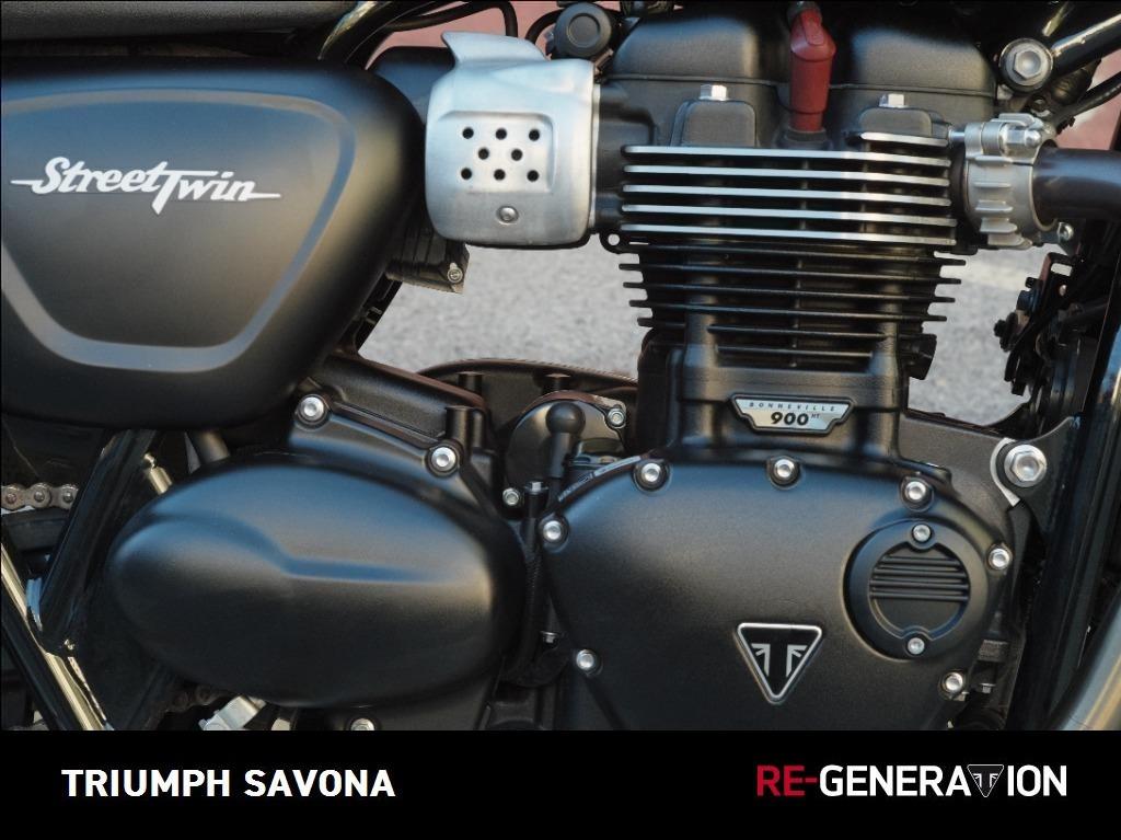 TRIUMPH Street Twin 900 