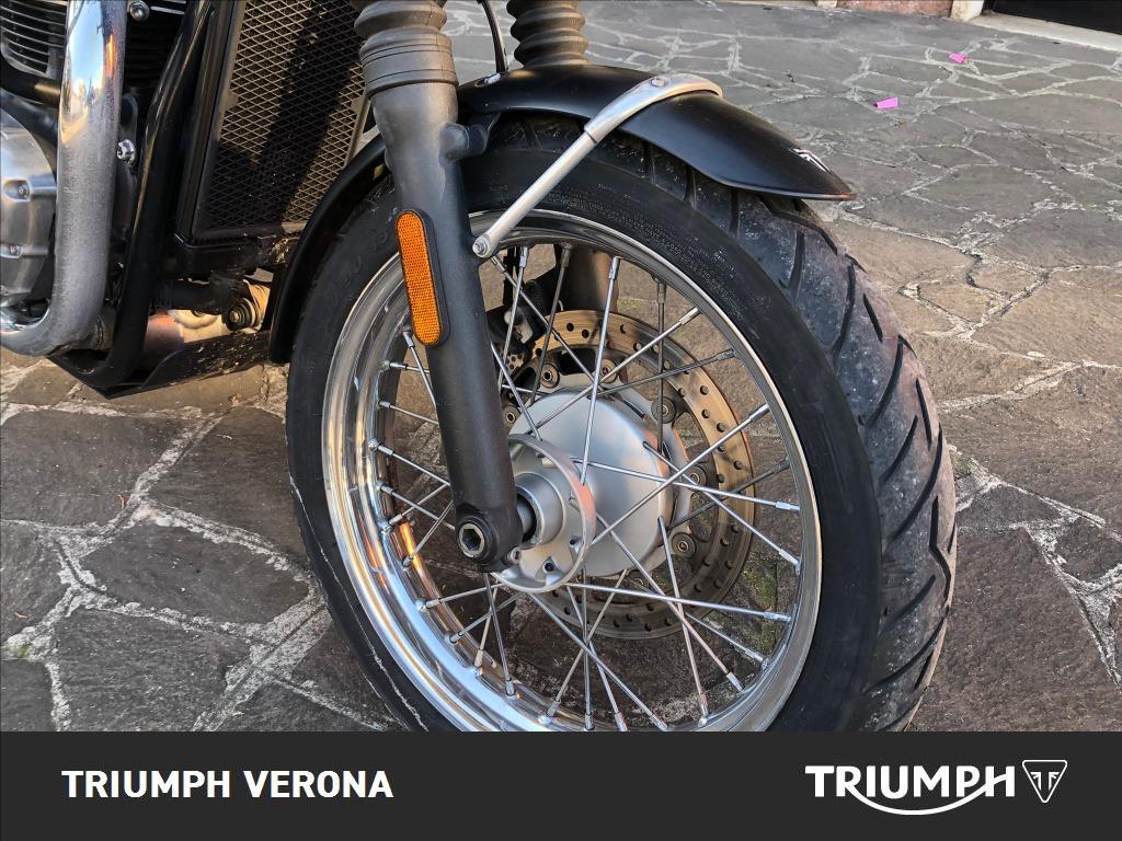 TRIUMPH Bonneville 900 T100 Black