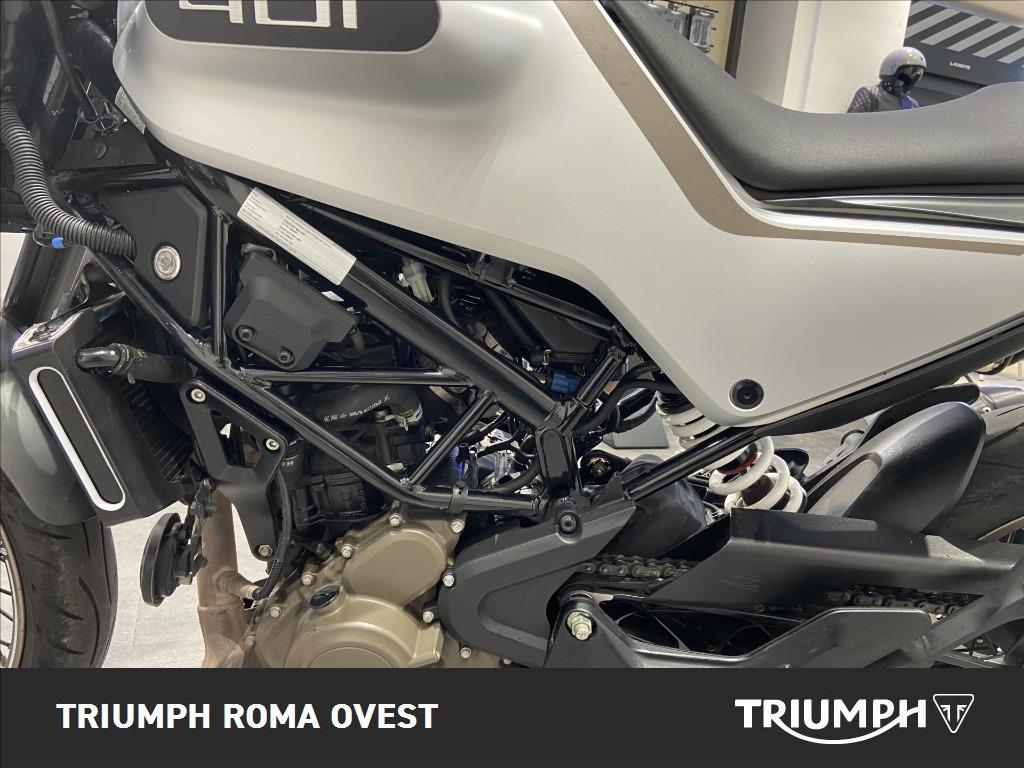 HUSQVARNA Vitpilen 401 4T