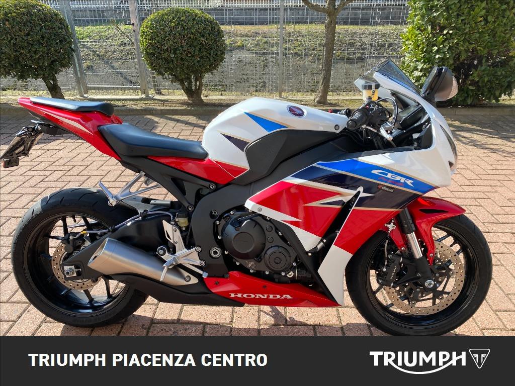 HONDA CBR 1000 RR Fireblade