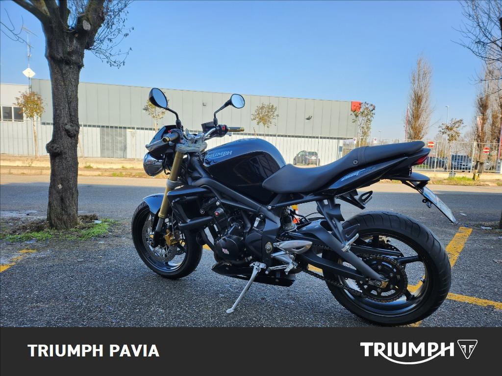 TRIUMPH Street Triple 675 
