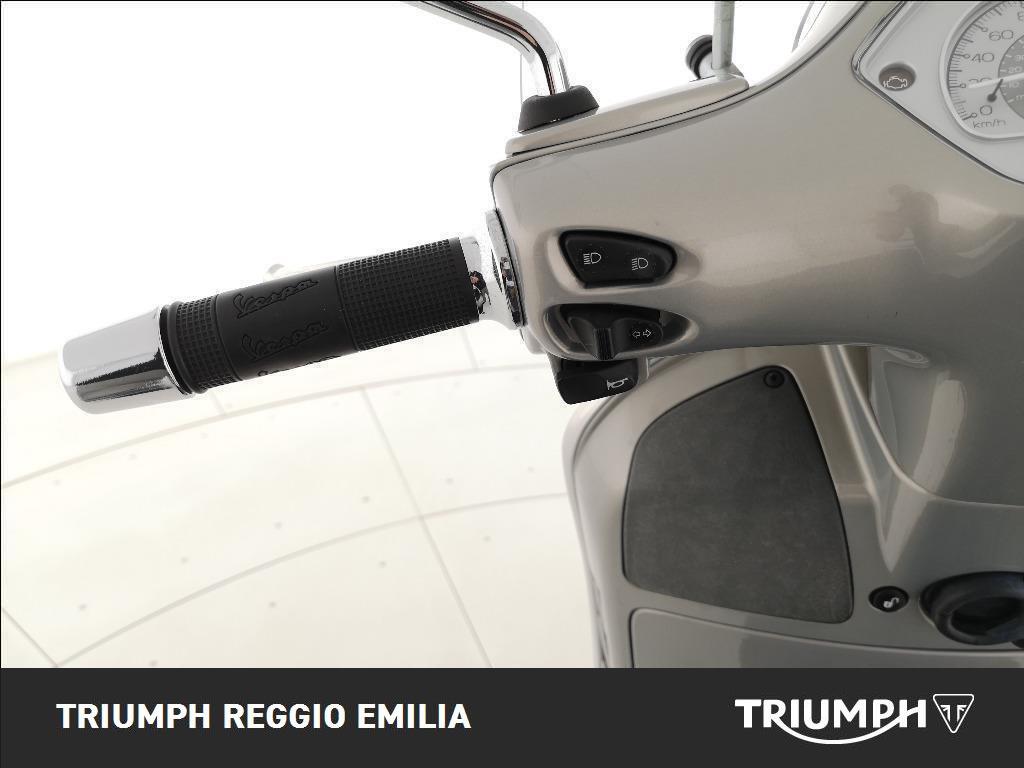 VESPA Vespa GTS 300 hpe Touring Abs