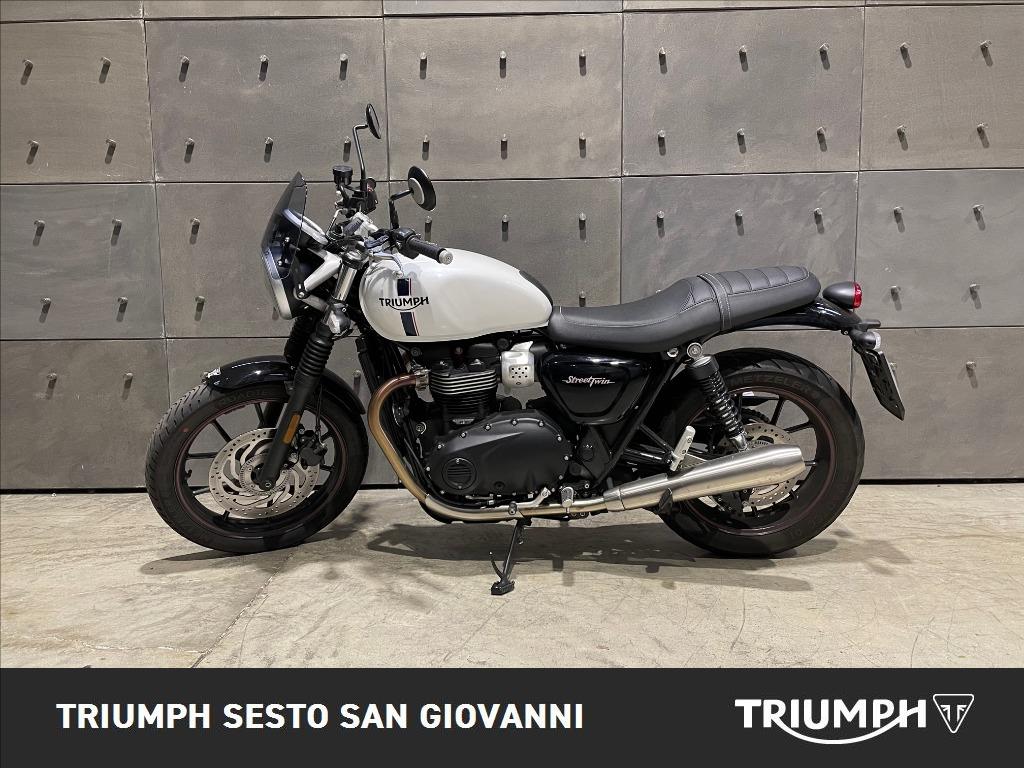 TRIUMPH Street Twin 900 