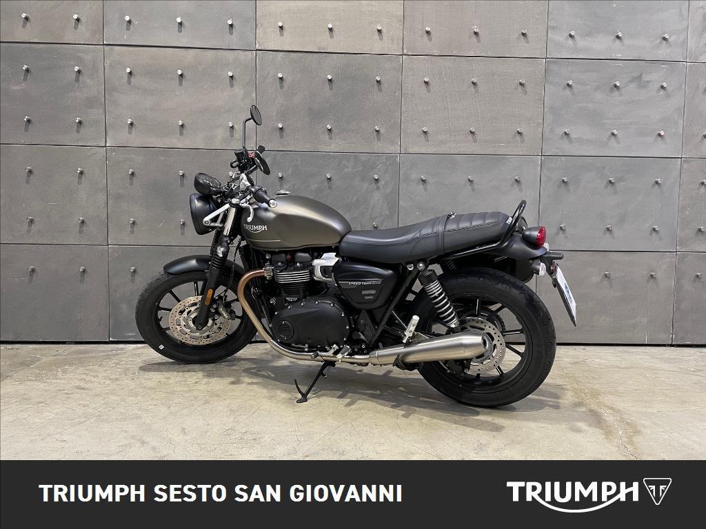 TRIUMPH Street Twin 900 