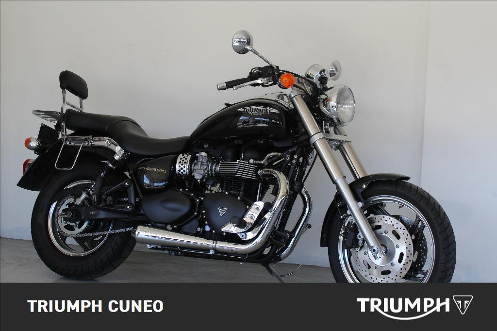 TRIUMPH Speedmaster 865 