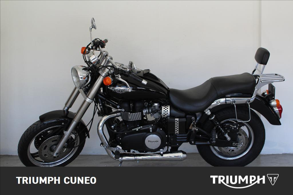 TRIUMPH Speedmaster 865 