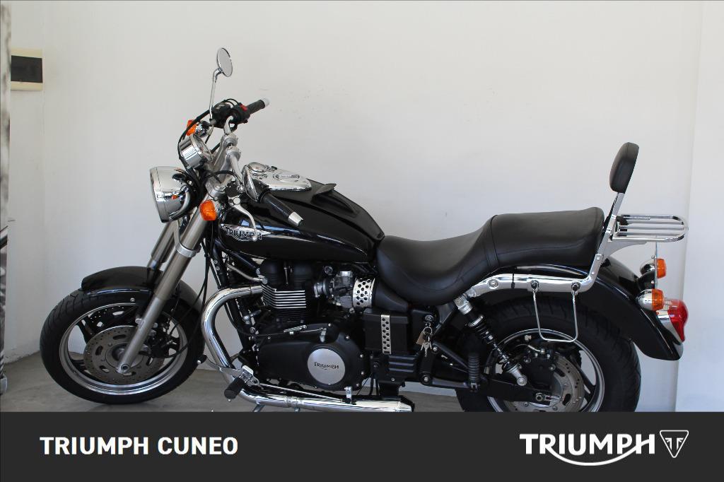 TRIUMPH Speedmaster 865 