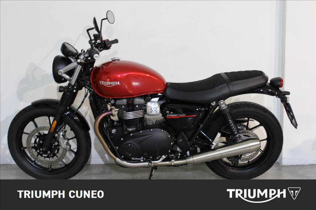 TRIUMPH Street Twin 900 