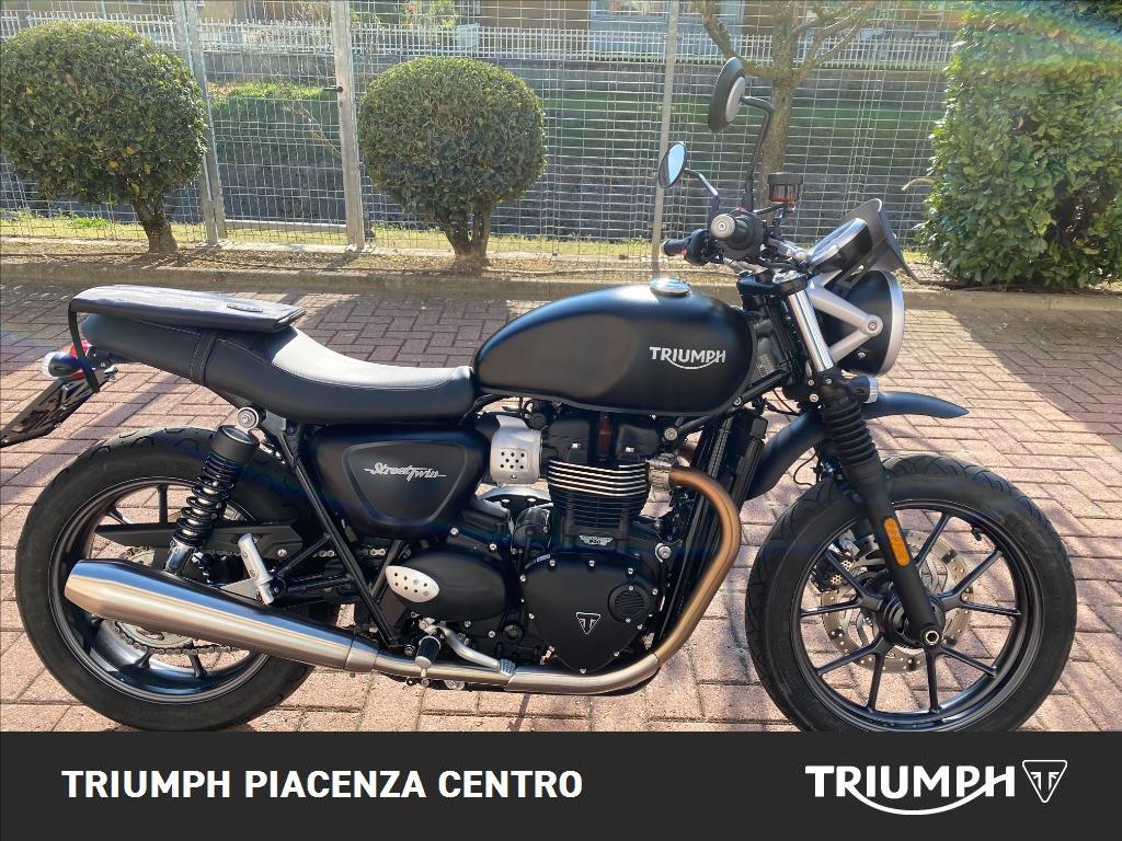 TRIUMPH Street Twin 900 