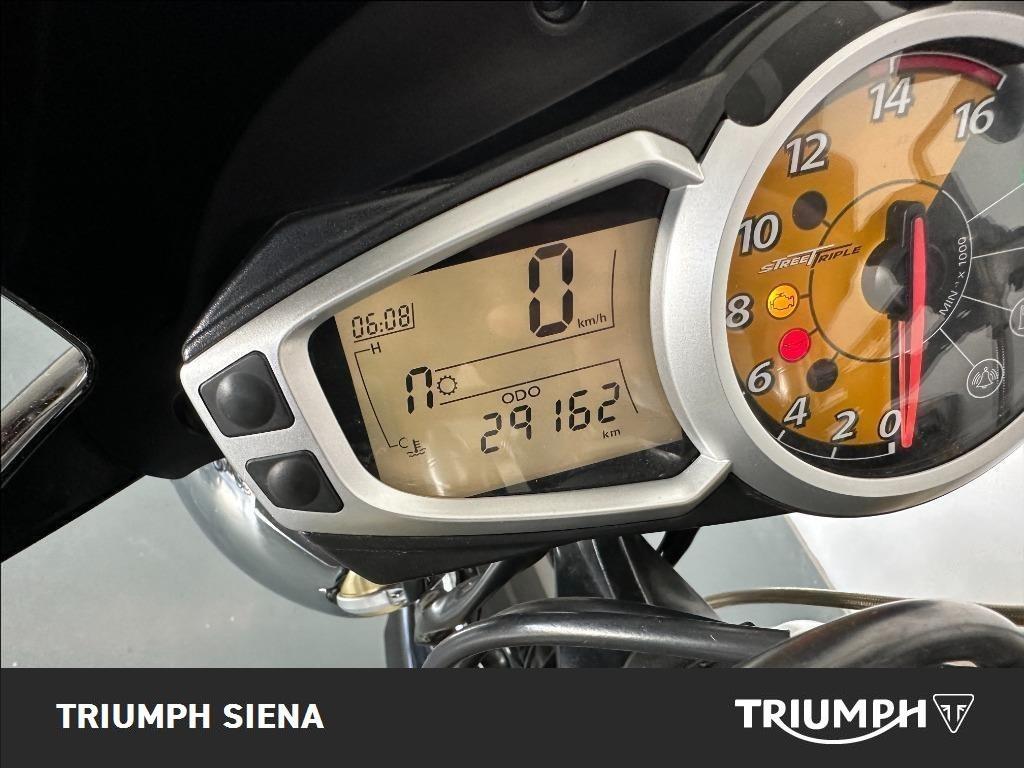 TRIUMPH Street Triple 675 