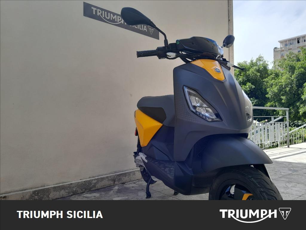 PIAGGIO Piaggio 1 Active 