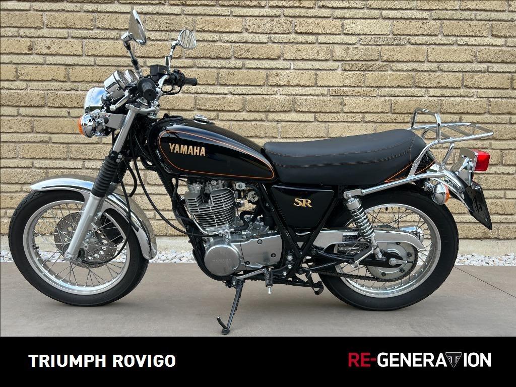 YAMAHA SR 400 