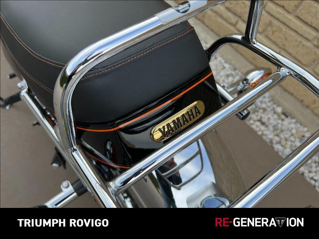 YAMAHA SR 400 