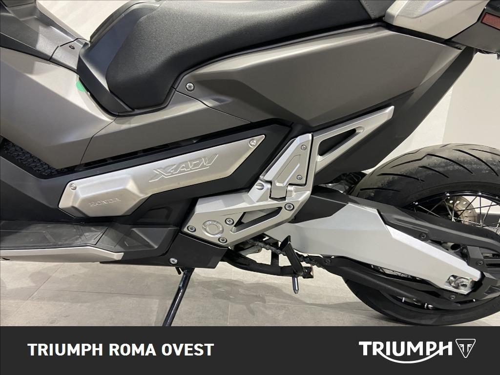 HONDA X-ADV 750 DCT Abs