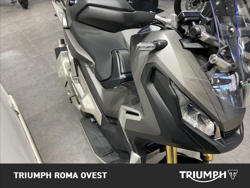 HONDA X-ADV 750 DCT Abs