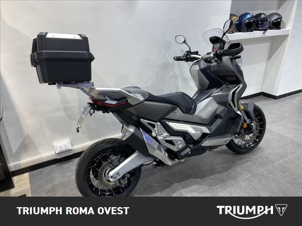 HONDA X-ADV 750 DCT Abs