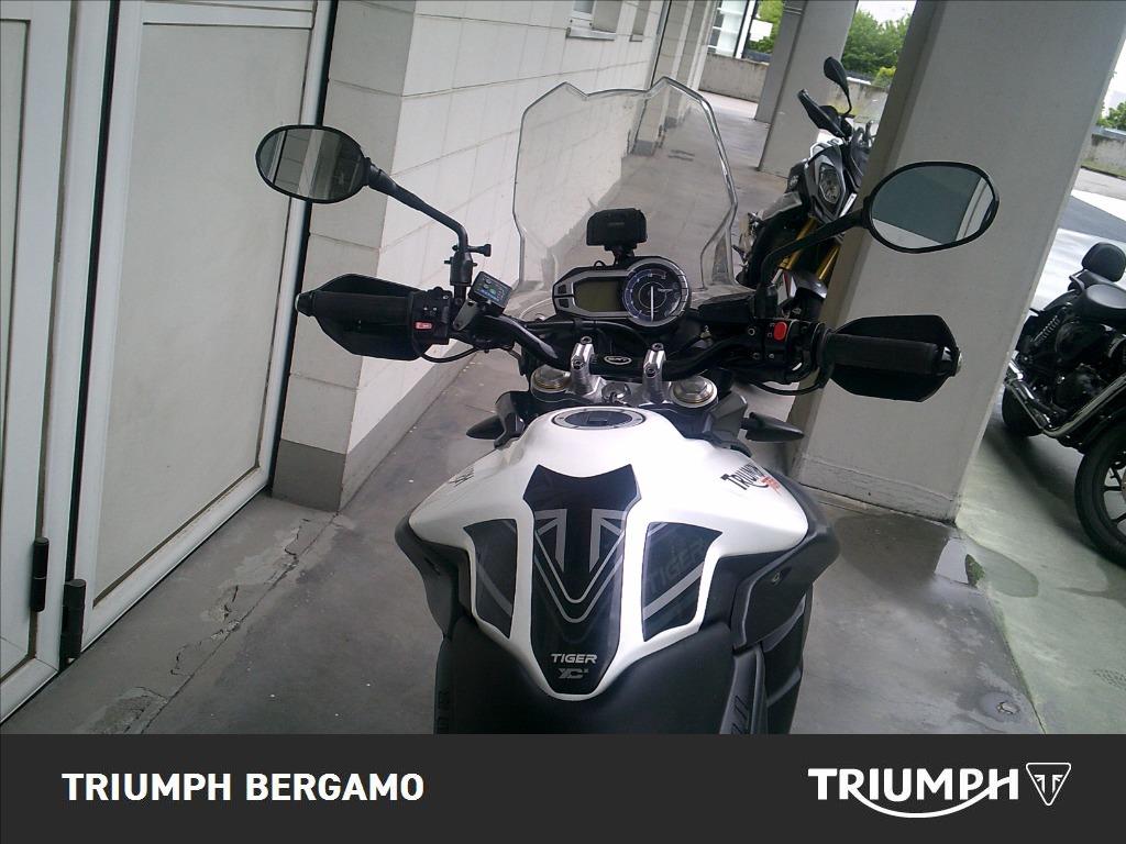 TRIUMPH Tiger 800 Abs