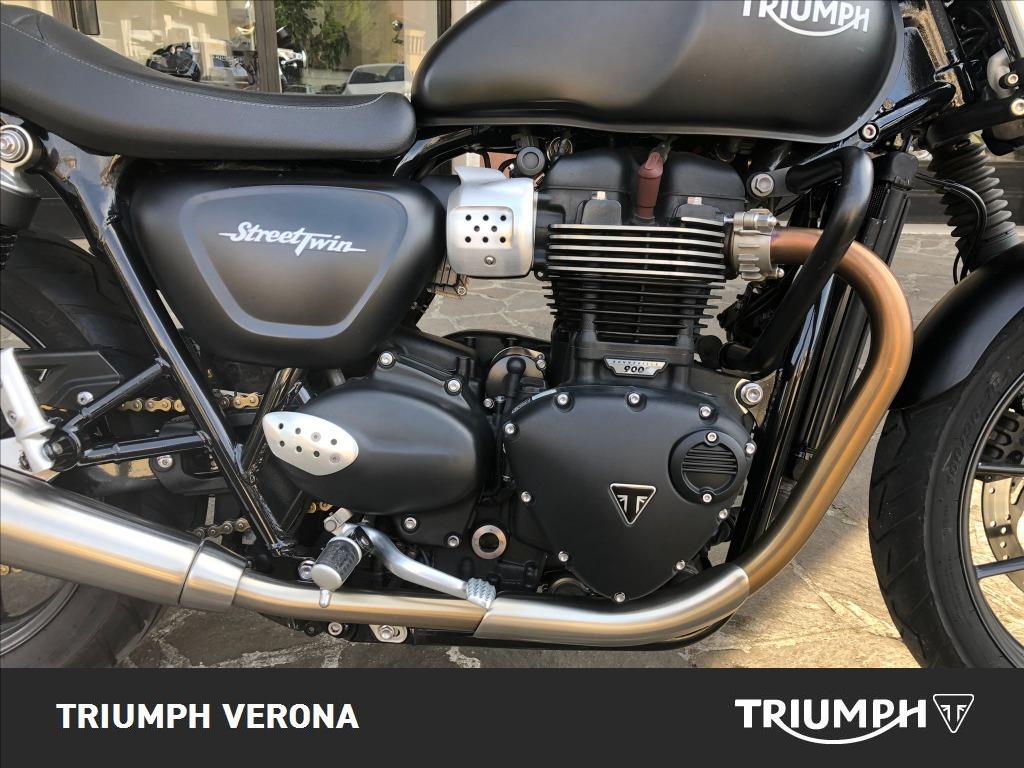 TRIUMPH Street Twin 900 