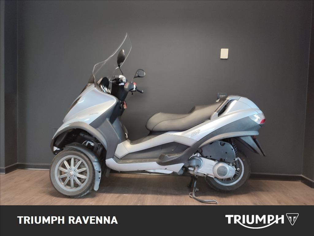 PIAGGIO MP3 250 