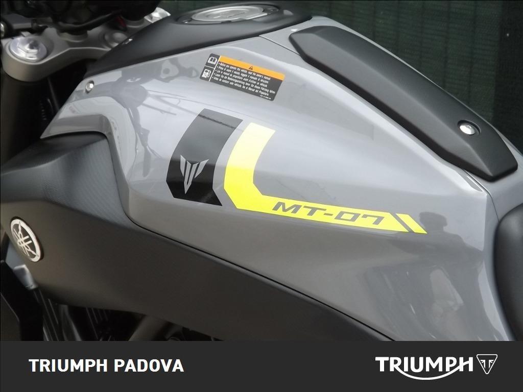 YAMAHA MT-07 690 Abs