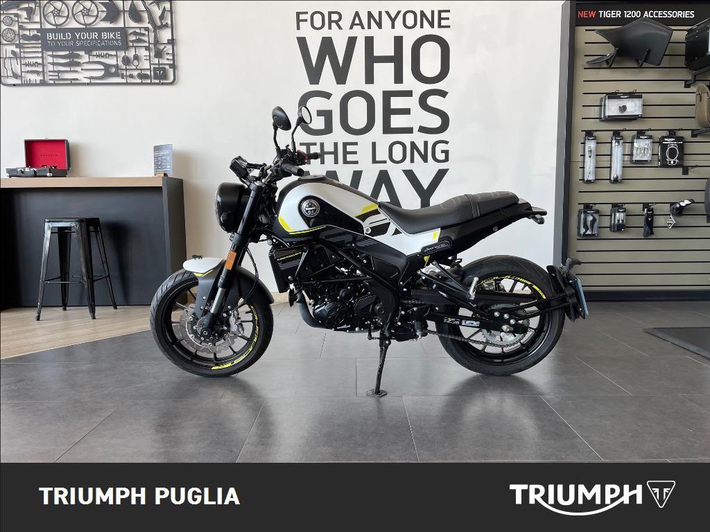 BENELLI Leoncino 250 E4