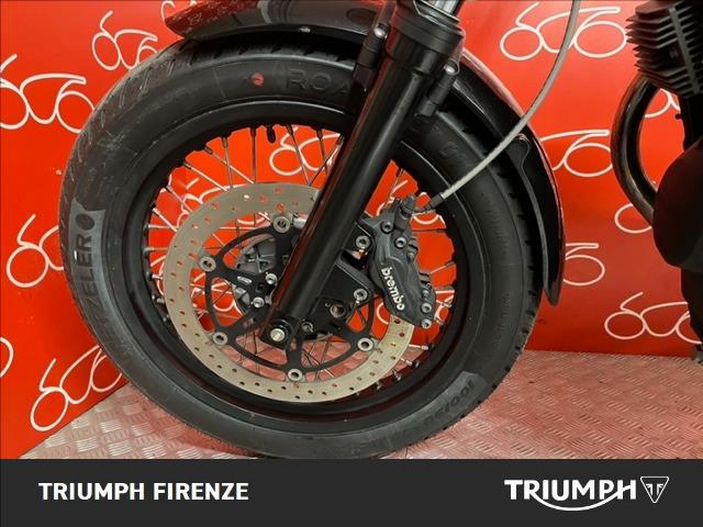 MOTO GUZZI V7 750 Special