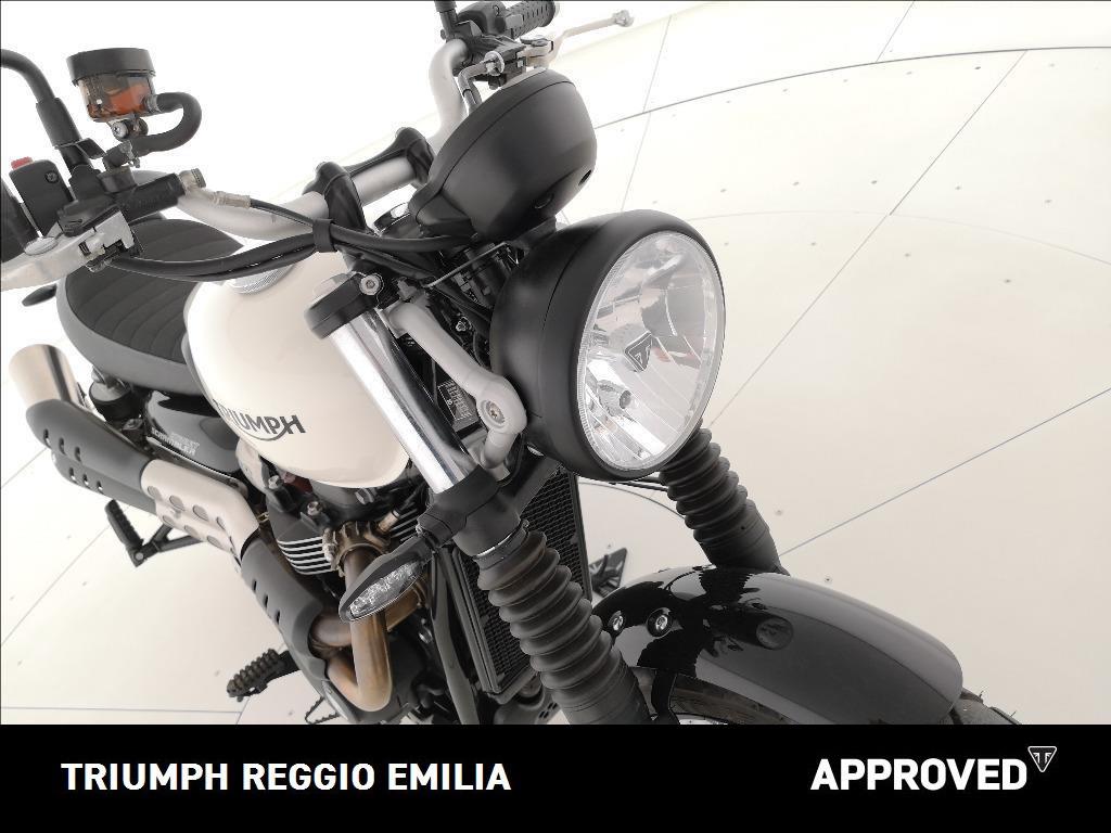 TRIUMPH Street Scrambler 900 