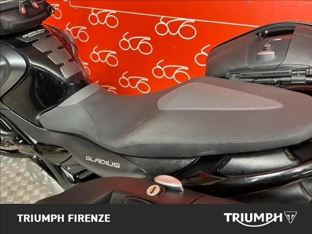 SUZUKI Gladius 650 SVF
