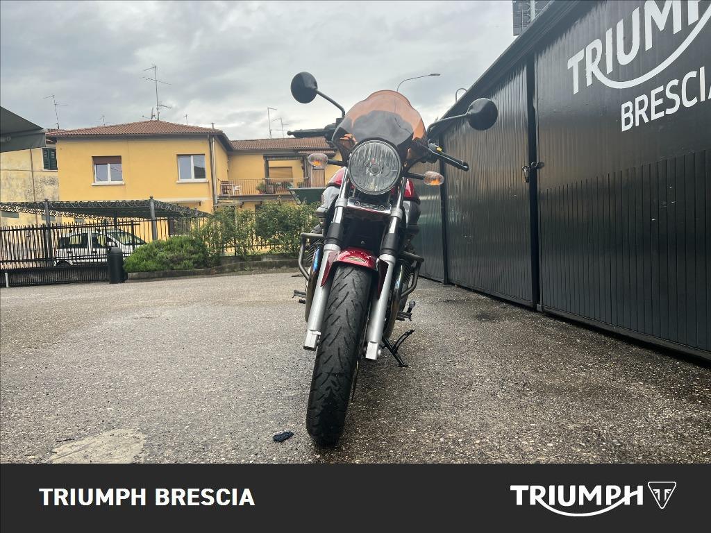 MOTO GUZZI Breva 750 