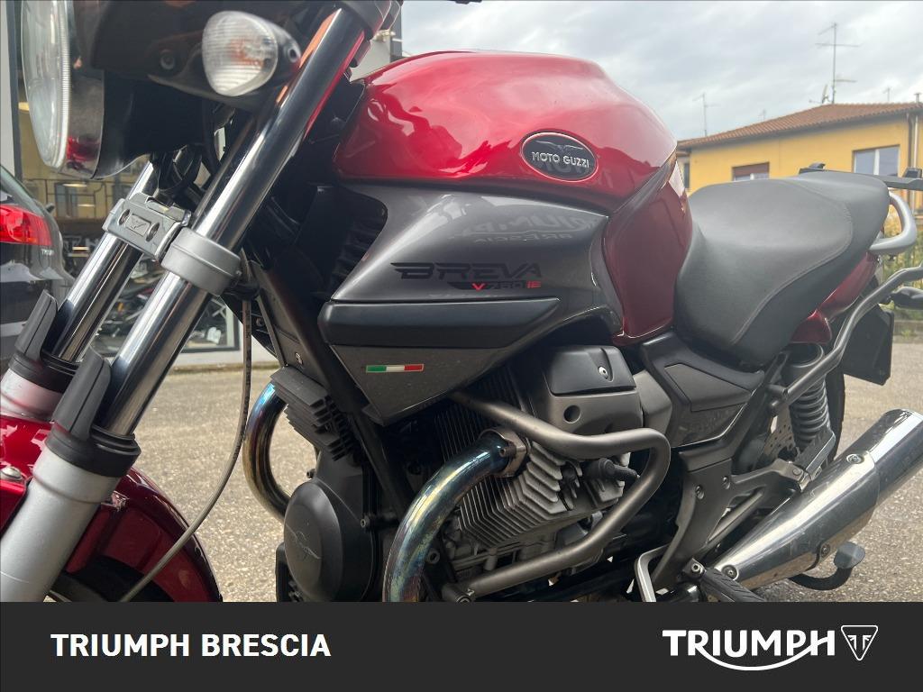 MOTO GUZZI Breva 750 