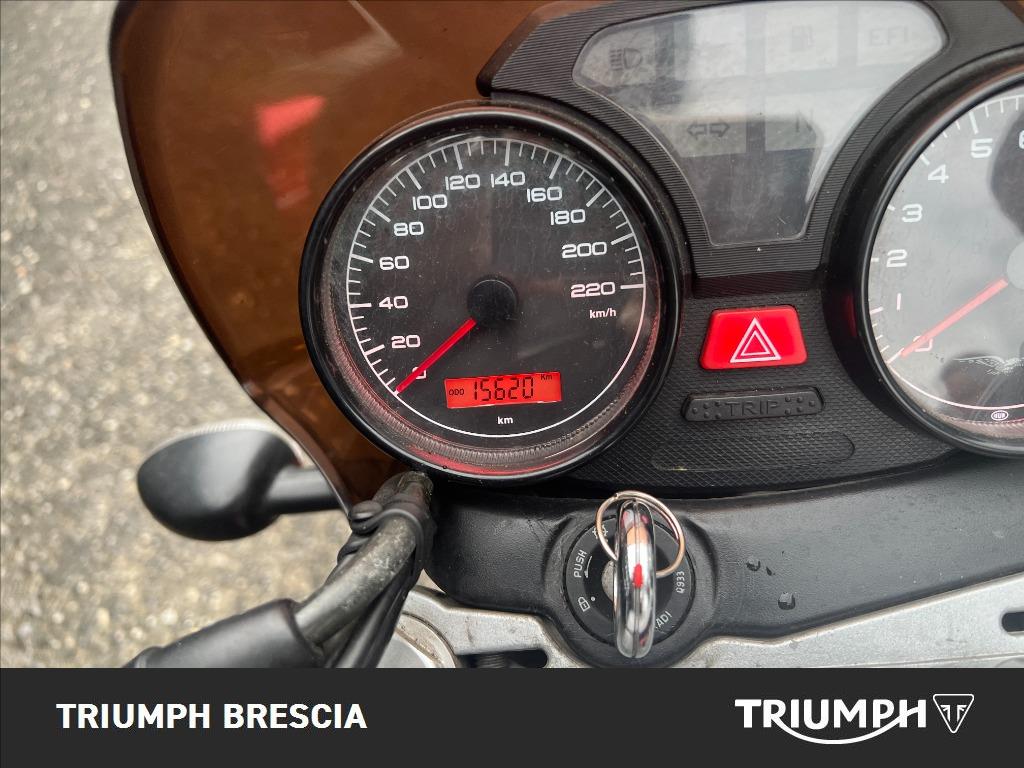 MOTO GUZZI Breva 750 