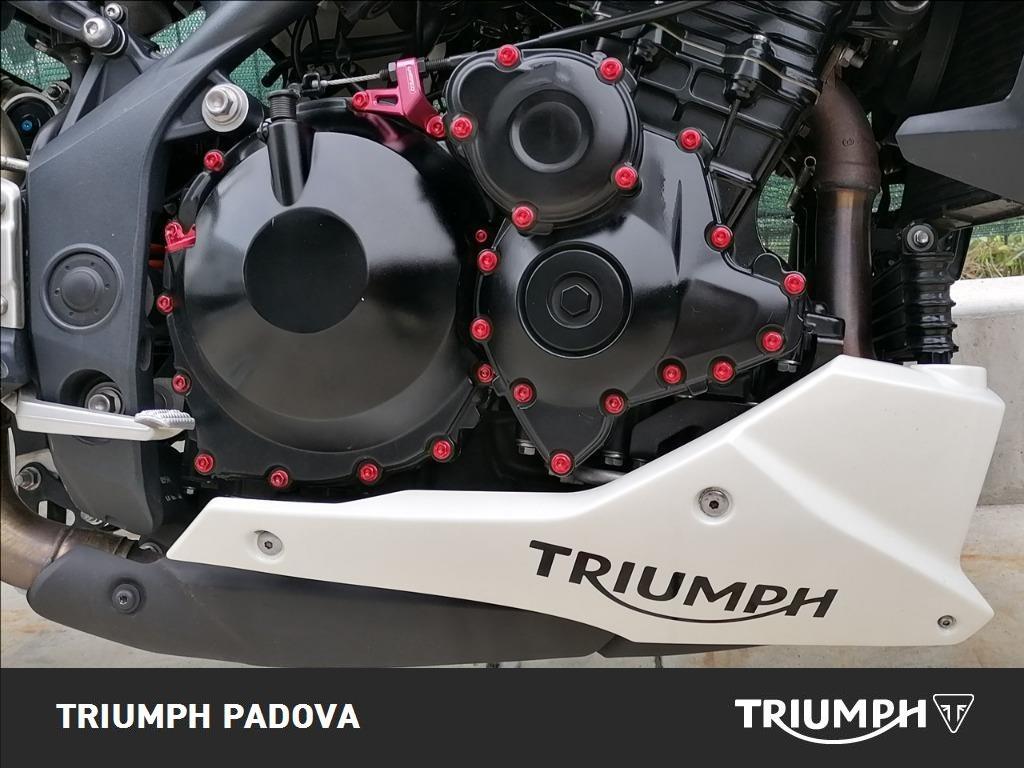 TRIUMPH Speed Triple 1050 