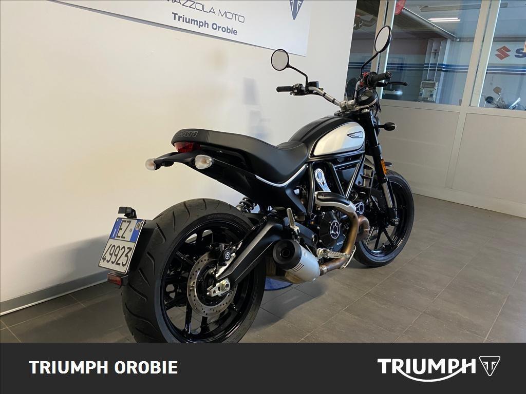 DUCATI Scrambler 800 Icon Dark
