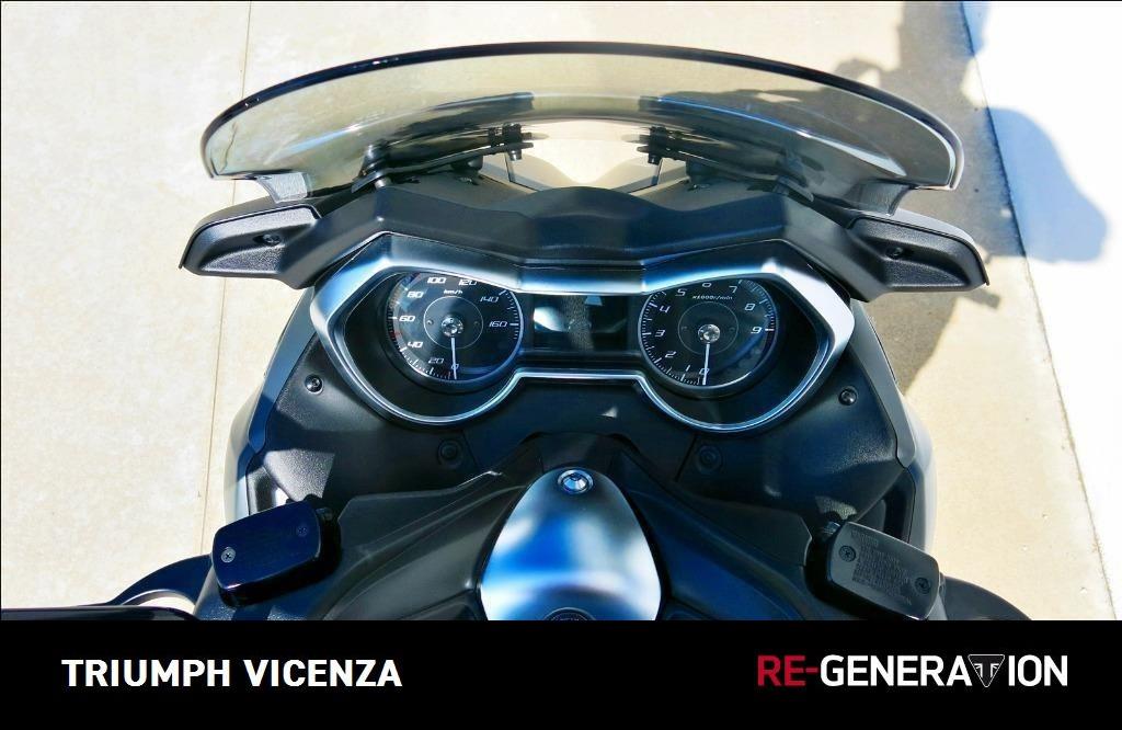 YAMAHA X-Max 300 Tech Max Abs