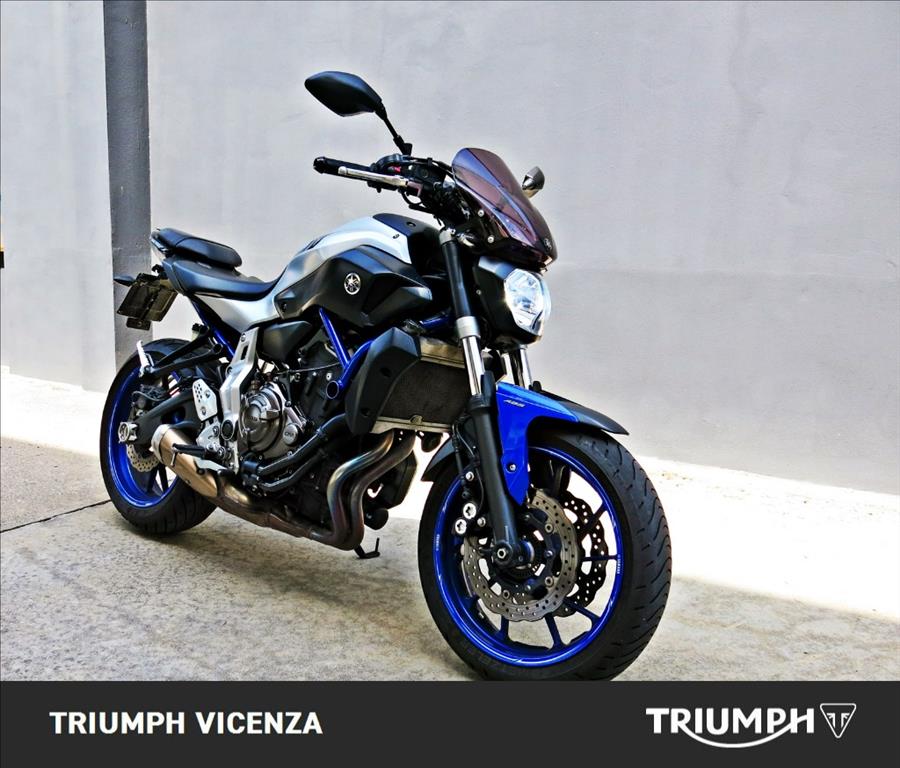 YAMAHA MT-07 690 Abs