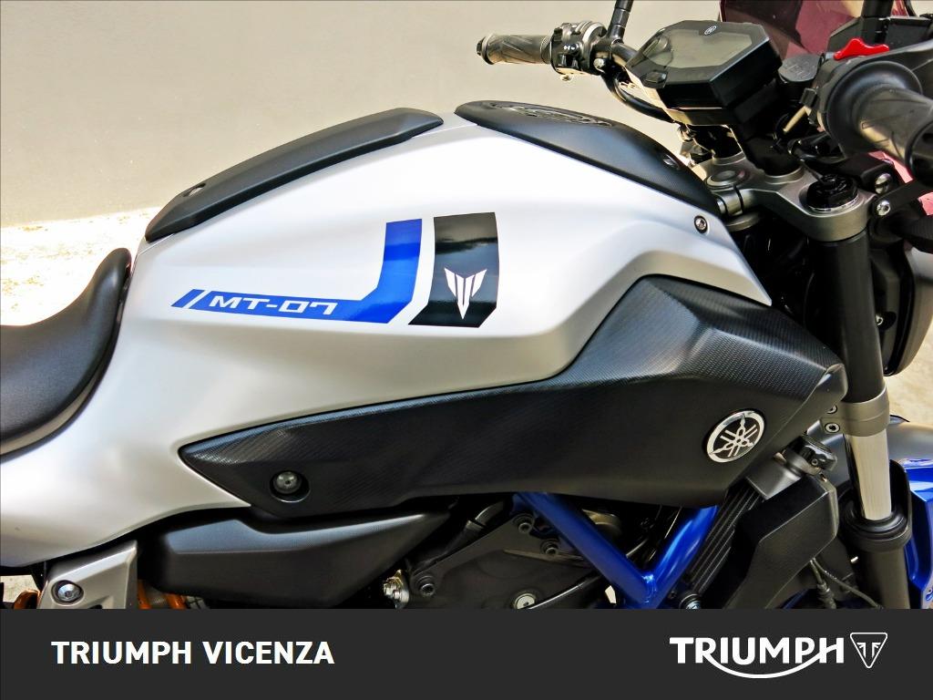 YAMAHA MT-07 690 Abs