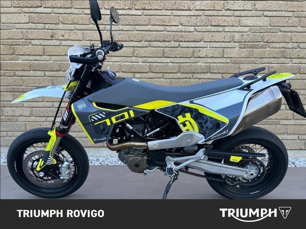 HUSQVARNA Supermoto 701 4T 