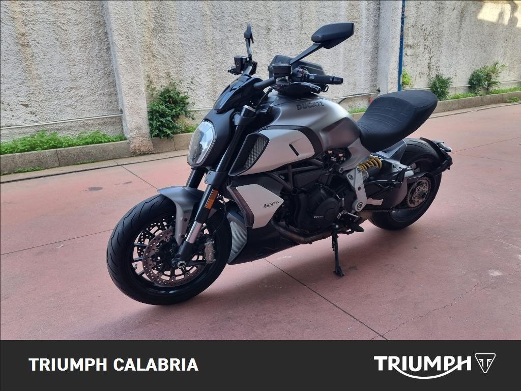 DUCATI Diavel 1260 Sandstone Grey