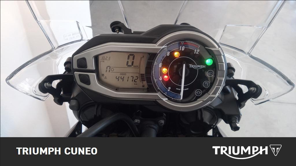 TRIUMPH Tiger 800 Abs