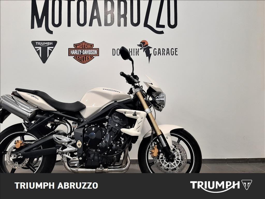 TRIUMPH Street Triple 675 