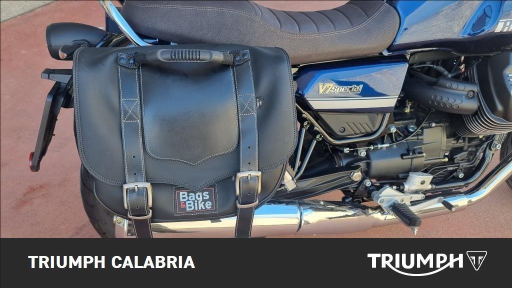 MOTO GUZZI V7 850 Stone Special Abs