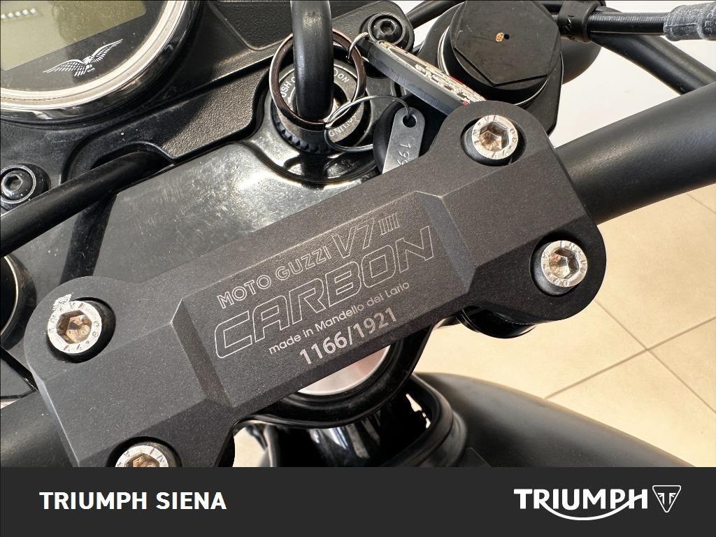 MOTO GUZZI V7 III 750 Carbon Abs