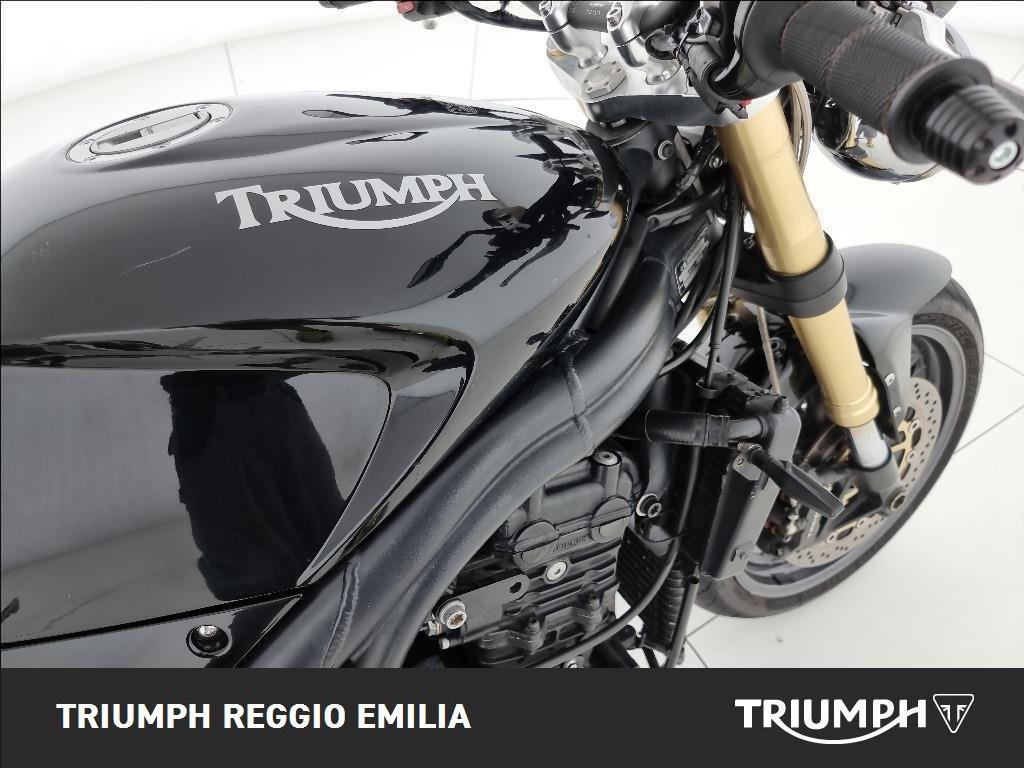 TRIUMPH Speed Triple 1050 