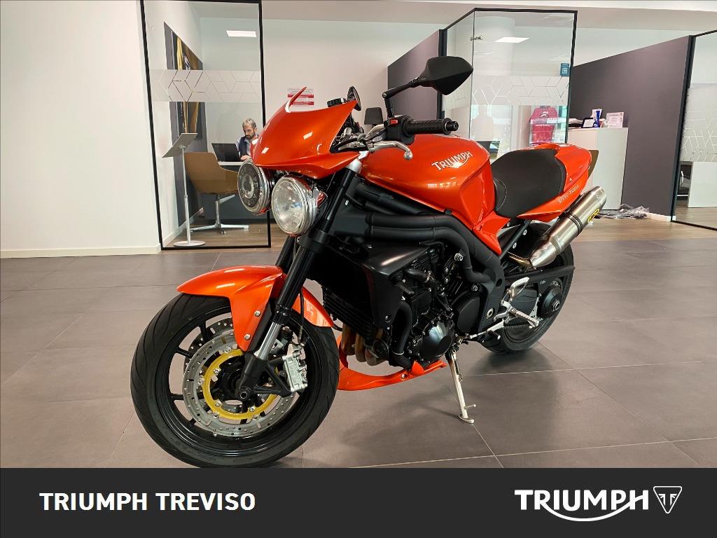 TRIUMPH Speed Triple R 1050 